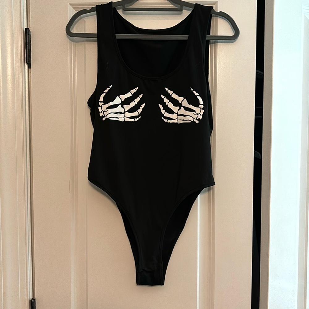 SHEIN curve bodysuit 3 for 15$